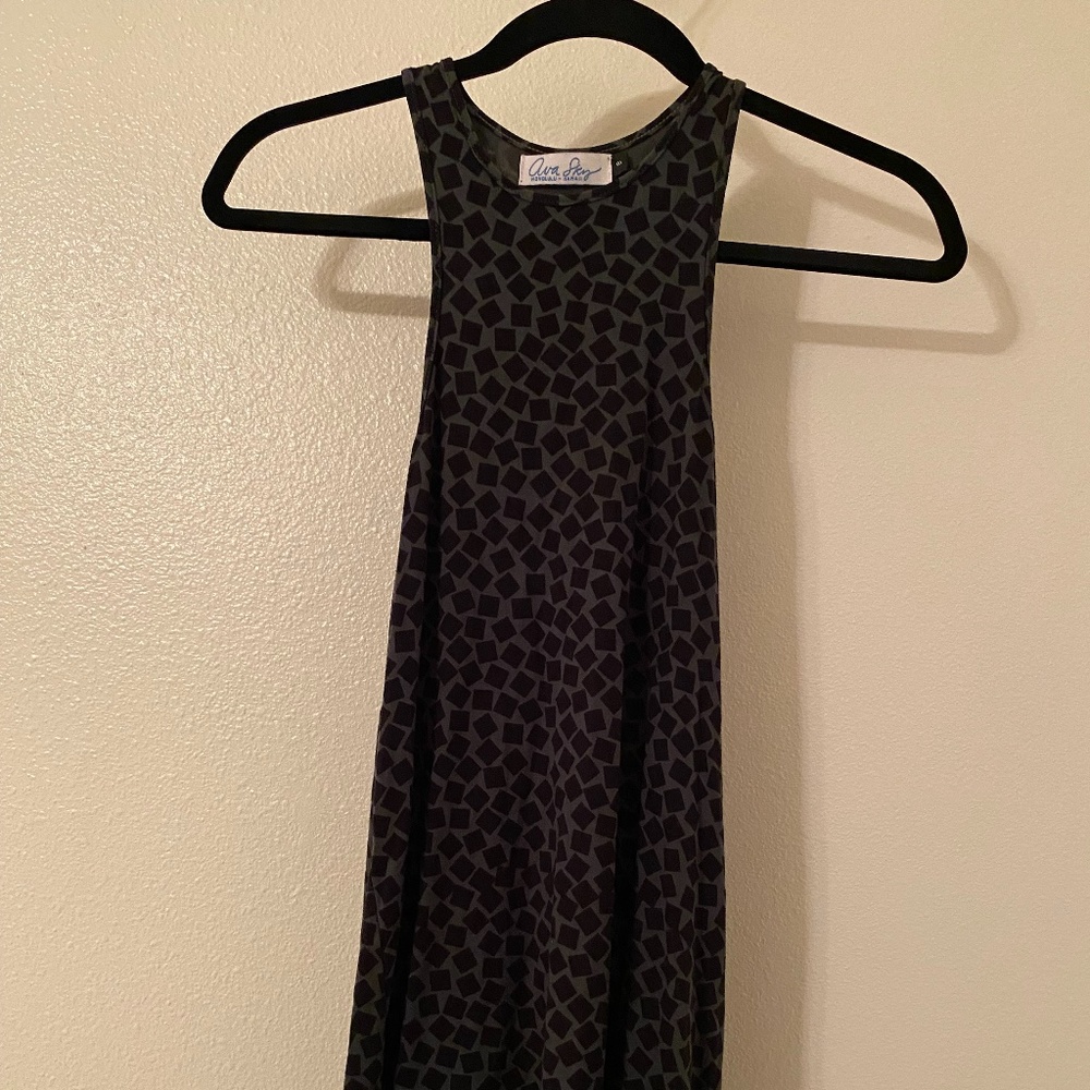 Ava Sky - Size Small Tempo Tank